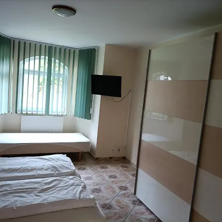 ゲストハウス Sielanka 3*